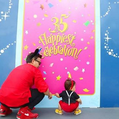 ミッキーカチューシャ×赤アイテム