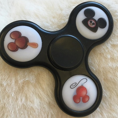 ミッキー柄のハンドスピナー