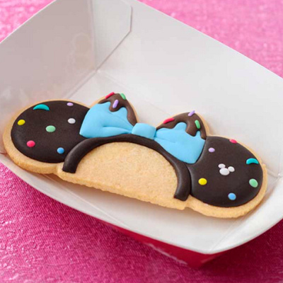 ミニーマウスのカチューシャクッキー：700円| キャステル
