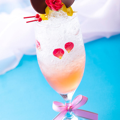 ミニー：スペシャルドリンク