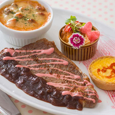 ミニー・ベスティーズ・バッシュ！メニュー：ミニーのステーキプレート