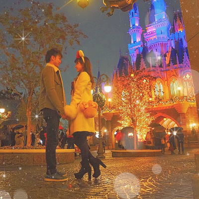 ミニー×ガーリーコートのカップルコーデ