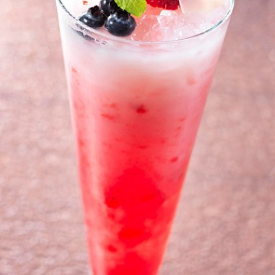 “ミニーのプレシャスモーメント・ウィズ・ユー”スペシャルノンアルコールカクテル前半