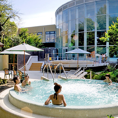 天然温泉＆スパ「豊島園 庭の湯」