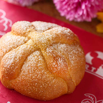 パン・デ・ムエルト（オレンジ入り）