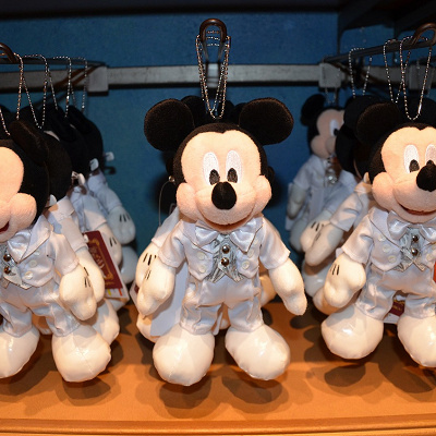 ぬいぐるみバッジ（ミッキー）