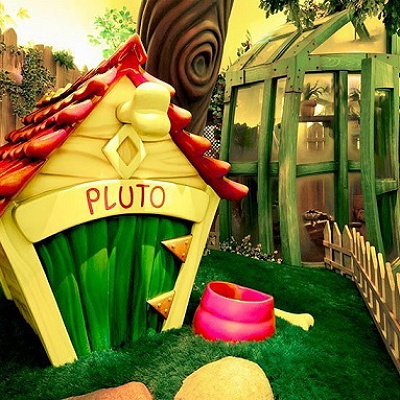 プルートの小屋