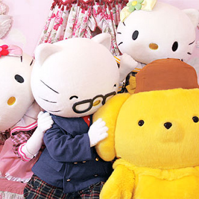 キティたちとも仲良しのポムポムプリン