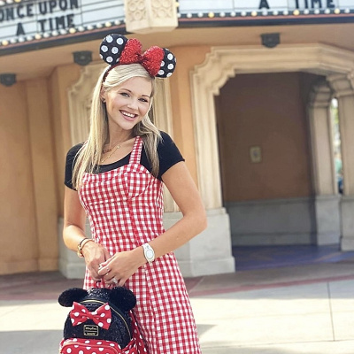 赤チェックワンピコーデ