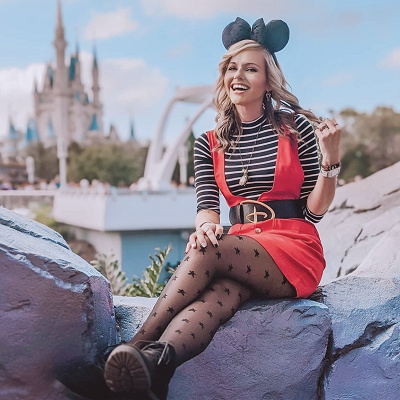 赤ワンピコーデ