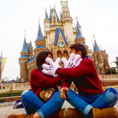 赤ニットおそろコーデ