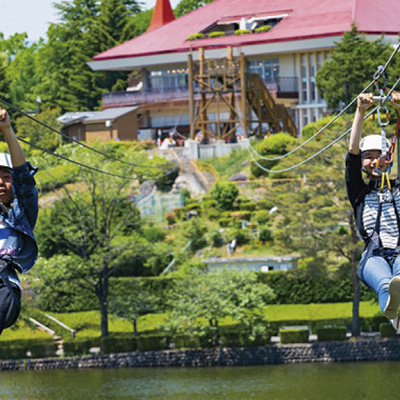 りんどう湖ファミリー牧場のジップラインKAKKU
