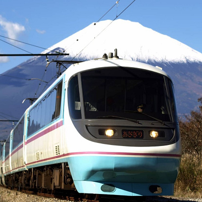 ロマンスカー