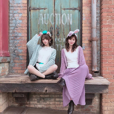 ざっくりカーディガン×ショートパンツ