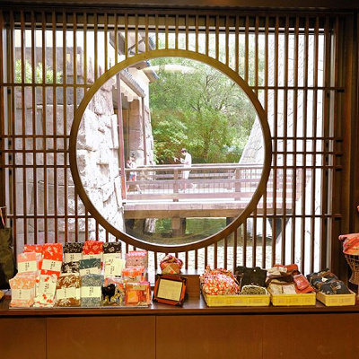 日本アイテムを扱うショップ