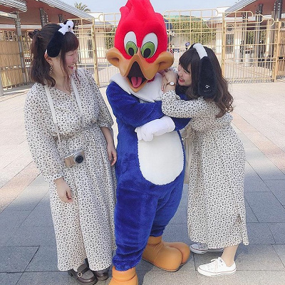 小花ワンピでスヌーピーコーデ