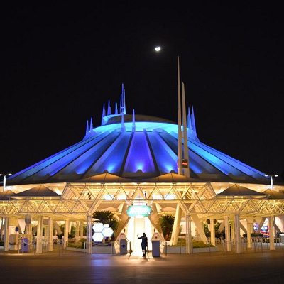 トゥモローランドといえばスペース・マウンテン