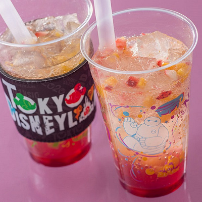 スパークリングドリンク、スーベニアスリーブ付き