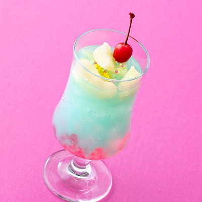 スペシャルドリンク（グレープフルーツ＆ライチー、ピーチゼリー）