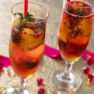 スペシャルドリンク、スーベニアグラス付き