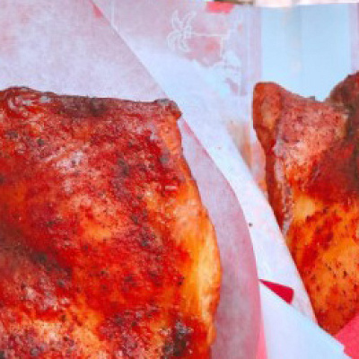 スパイシースモークチキンレッグ