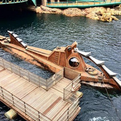 海底2万マイル付近の潜水艇