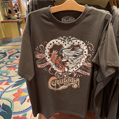 Tシャツ（クルエラ）