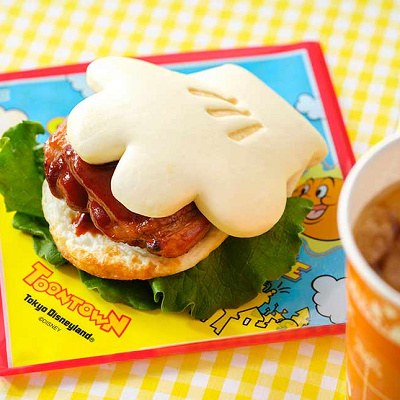 テリヤキチキンパオ（エッグ＆BBQソース）