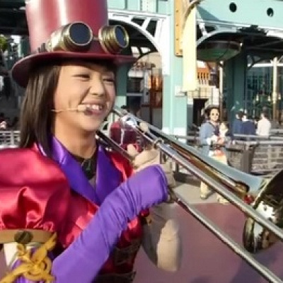 タイムトラベルしてきた音楽隊