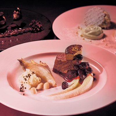 呪われたバラの宴はコース料理