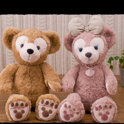 現在でも大人気のダッフィーのぬいぐるみ