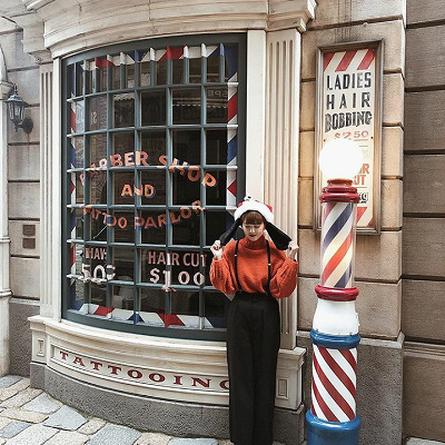 USJの道は石畳やアスファルト