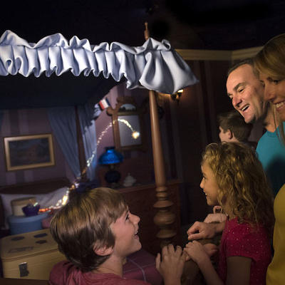 子供部屋にはティンカーベルの姿も！