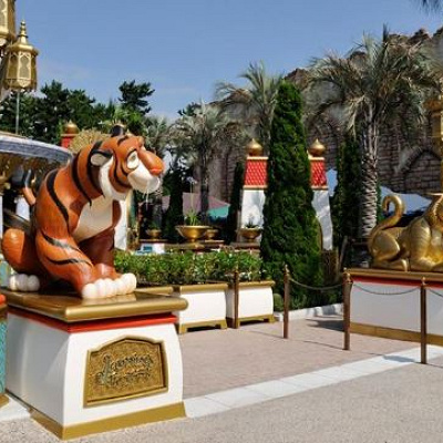 パークでラジャーに会える場所