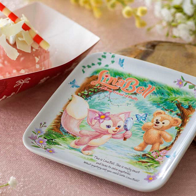 ホワイトチョコムースケーキ