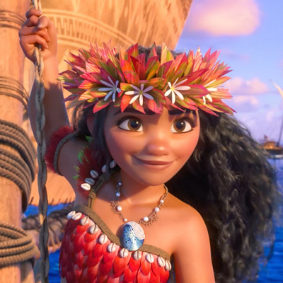 モアナが赤い服を着ている理由は何？