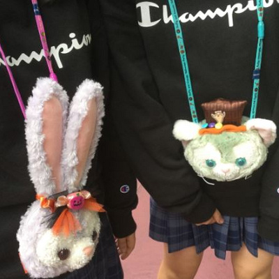 お揃いのパーカーで