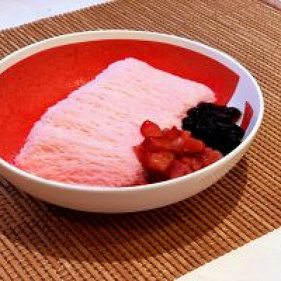 糸かき氷（いちごミルク）