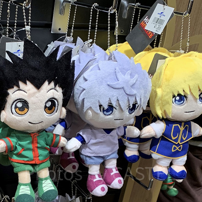ぬいぐるみキーチェーンは3種類（ユニバ×ハンターハンターグッズ）