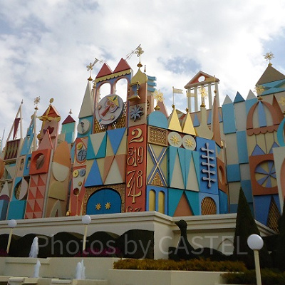 おとぎ話から飛び出したような世界観のファンタジーランド