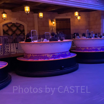 「美女と野獣“魔法のものがたり”」の魔法のカップ型ライド