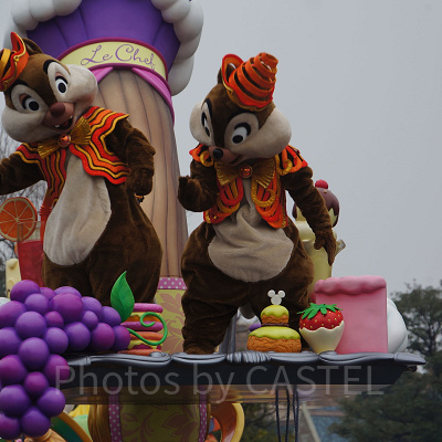 スイーツのコラボレーションでとてもキュートなチップ＆デール