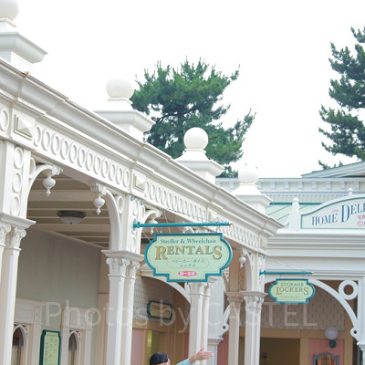 宅配センターと隣接しています。