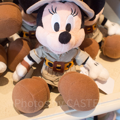 冒険家ミニーぬいぐるみ