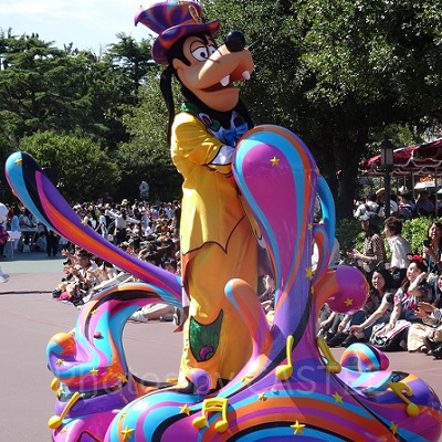 何しろショーの写真は撮影禁止なので、画像がありません…悪しからず。BBBにはグーフィーも出ますよ！