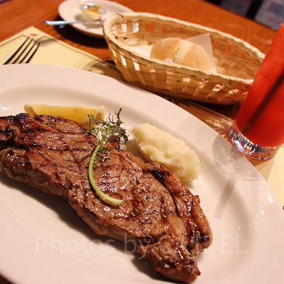 パークサイドグリルの熟成肉ステーキ