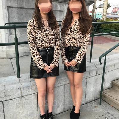 アニマル柄×レザーブラックのおそろコーデ