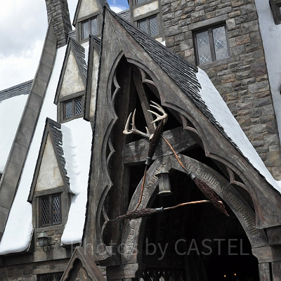 USJ「三本の箒」外観