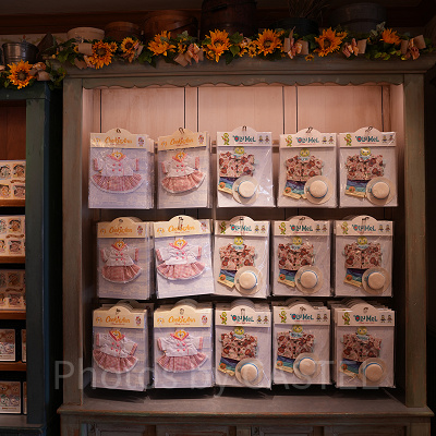 アーント・ペグズ・ヴィレッジストア　ダッフィーたちの服