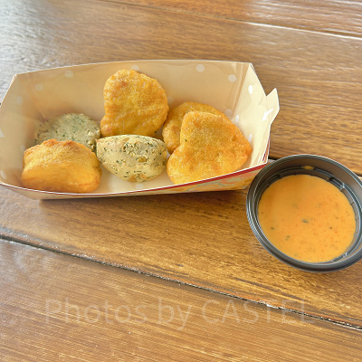 アソーテッドスナック（ローストファラフェル、大豆のナゲット）